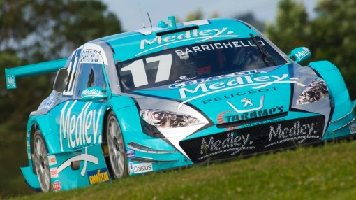 Rubens Barrichello jogou a Indy para o alto após apenas um ano e correrá na Stock Car em 2013. Putz...