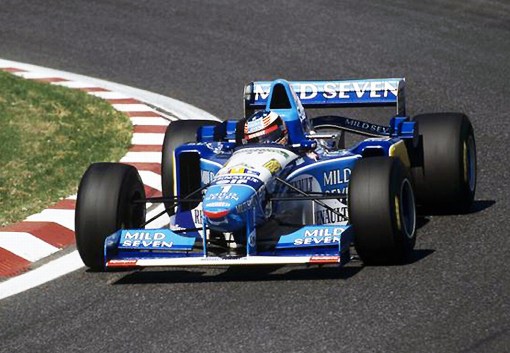 Michael Schumacher tinha tudo na antiga Benetton: casa, comida, roupa lavada, carro...