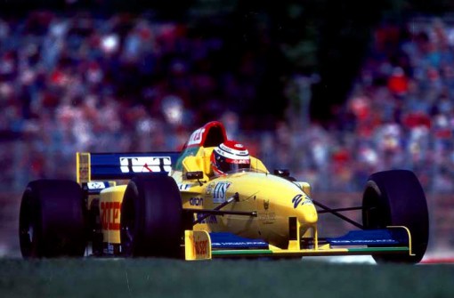 ... Andrea Montermini se fodia com o velho FG01B no circuito italiano