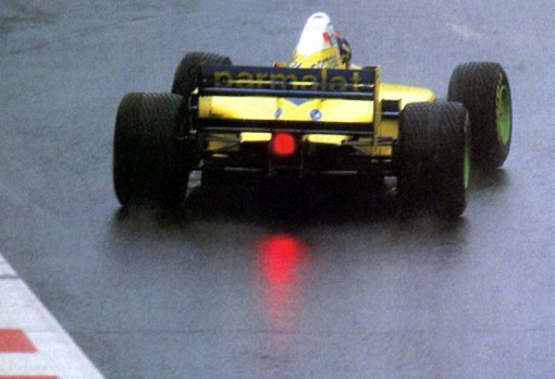 Pedro Paulo Diniz na pista molhada de Spa-Francorchamps